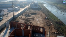 Still0102_00057