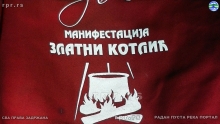 Still1025_00003